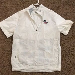 Men’s Nike rain/wind short sleeve jacket